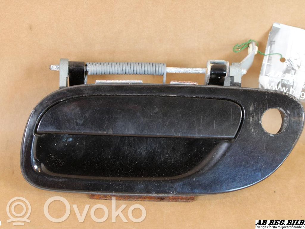 Volvo V70 Front door exterior handle 