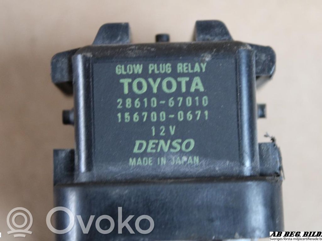 Toyota Avensis T270 Relè di accensione