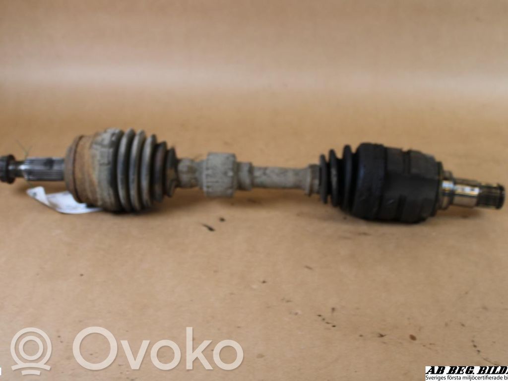 Toyota Auris 150 Arbre d'entraînement avant