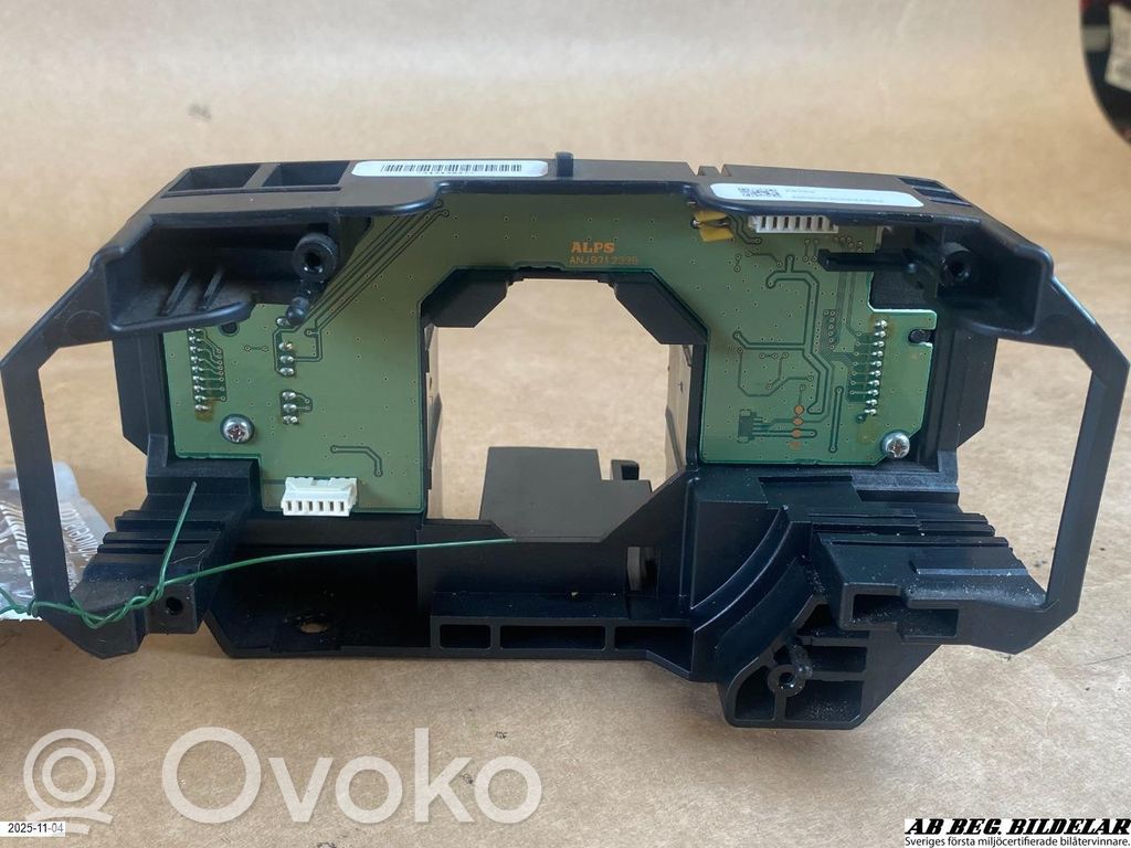 Volvo V70 Bloc semnalizator și ștergător parbriz 