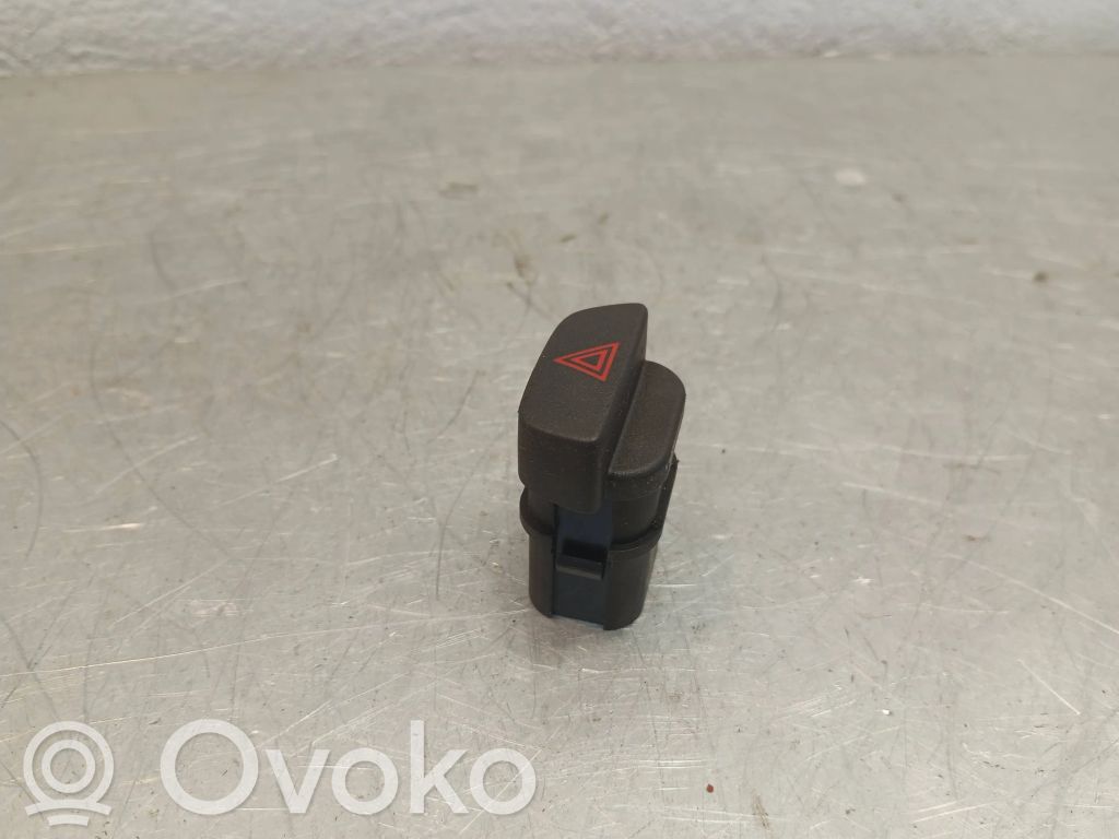 Ford Focus Hazard light switch 