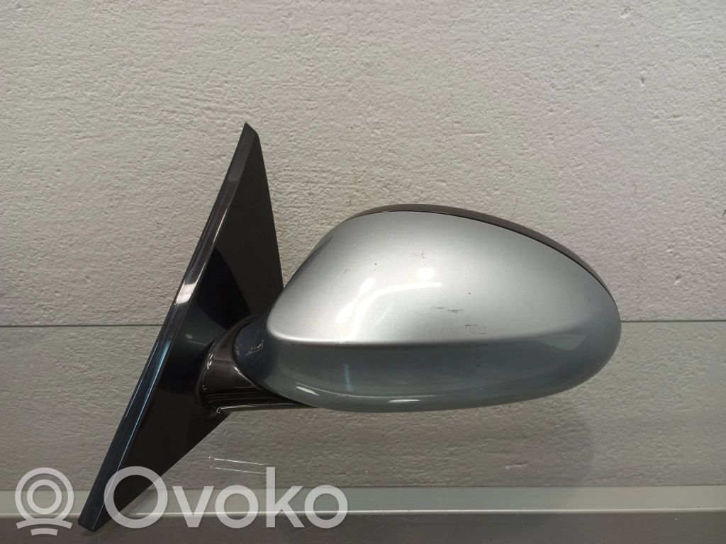 BMW 1 E81 E87 Front door electric wing mirror 