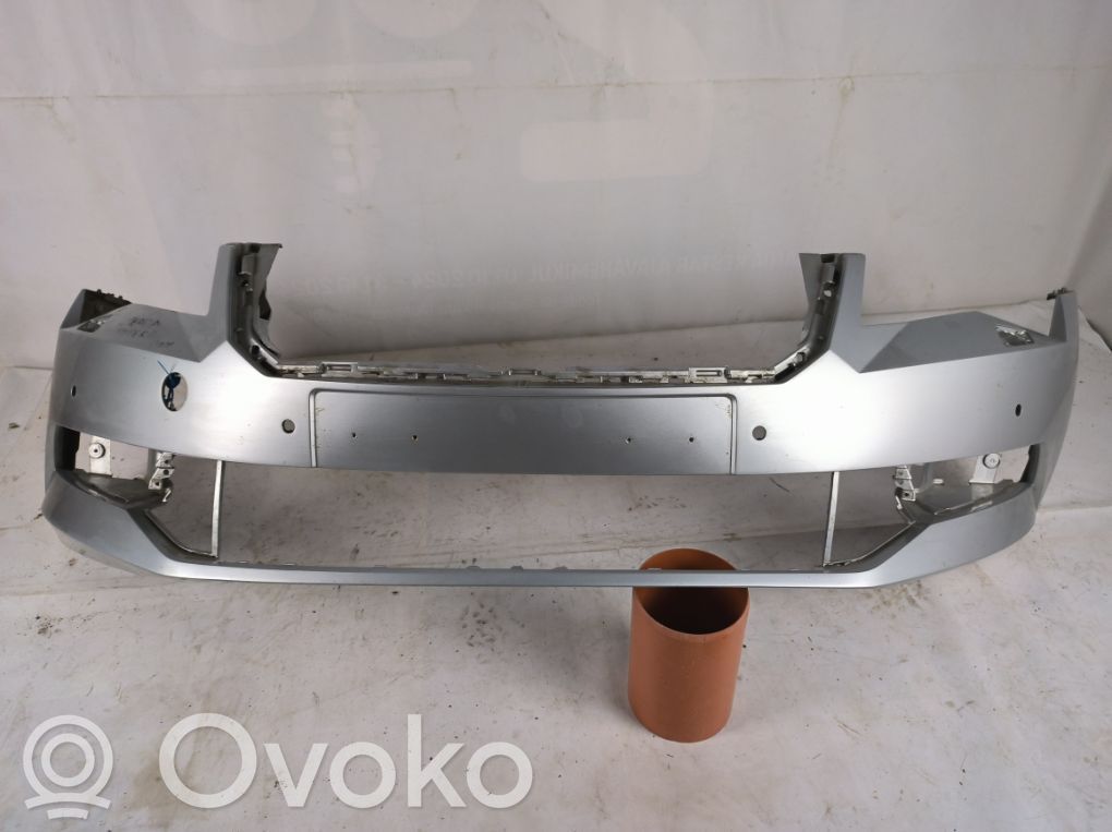 Skoda Superb B8 (3V) Parachoques delantero 