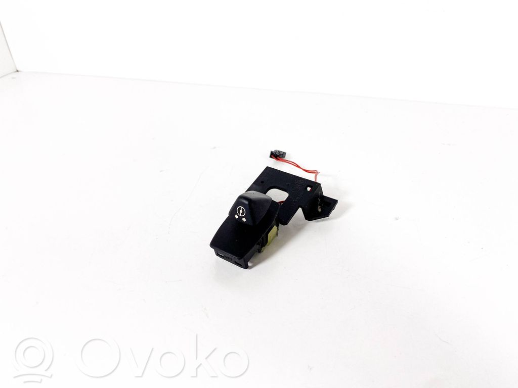 Steering wheel adjustment switch   6947786,61316947786,03206060,676786