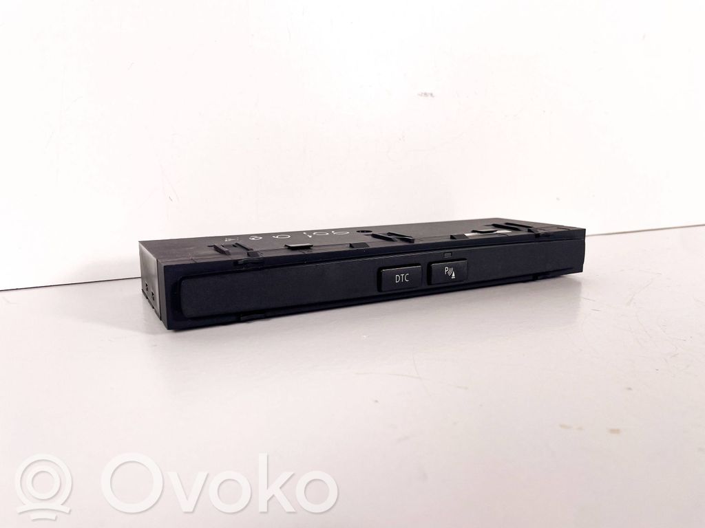 BMW 5 E60 E61 Parking (PDC) sensor switch 