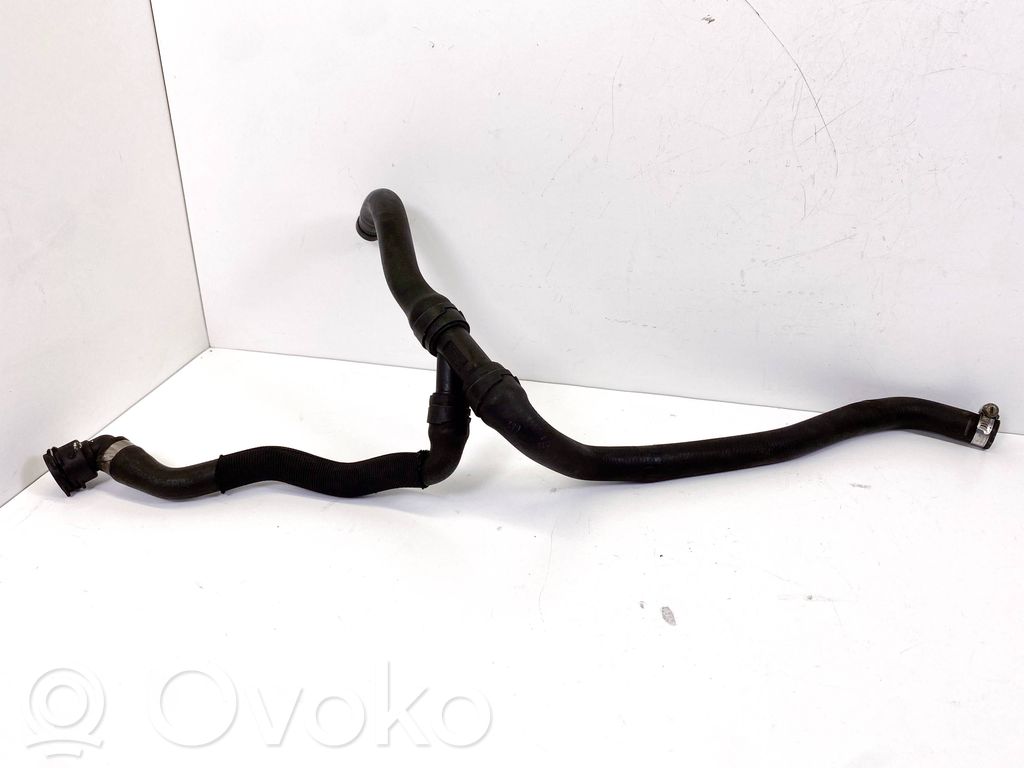 BMW 3 E92 E93 Engine coolant pipe/hose 