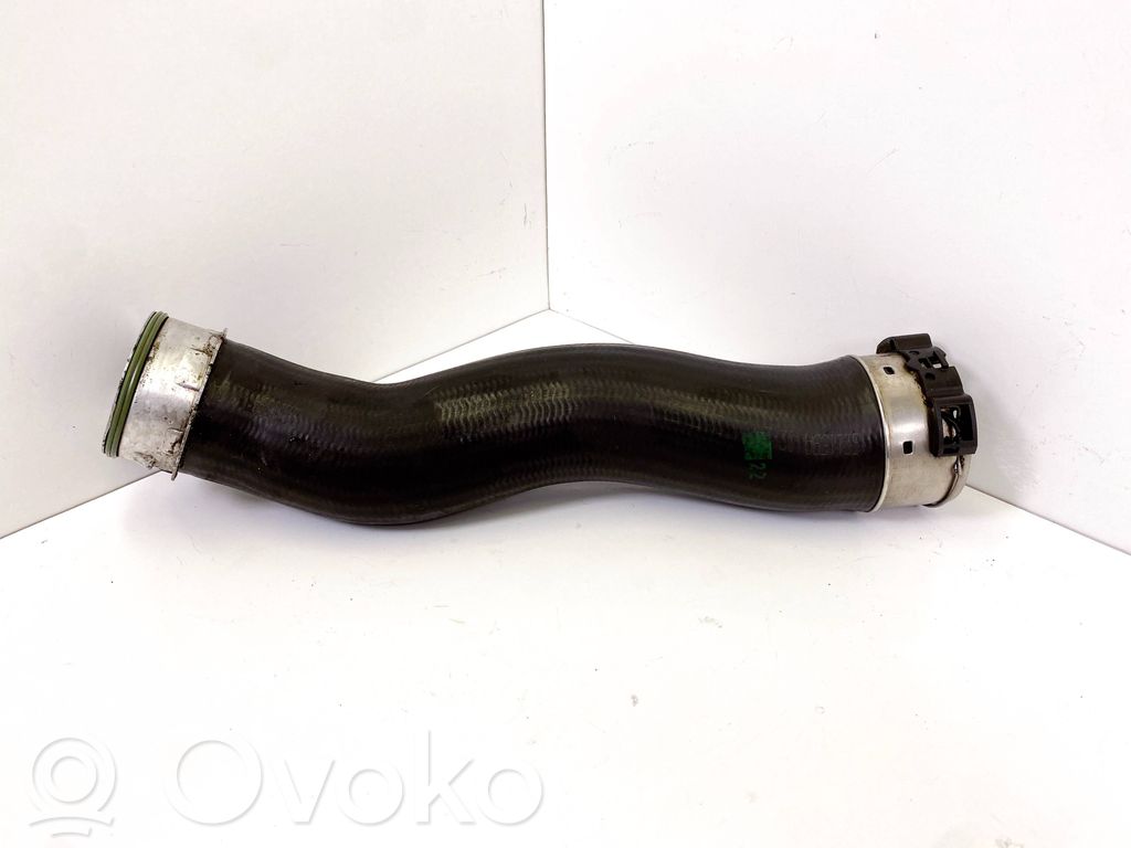 BMW 3 E90 E91 Intercooler hose/pipe 