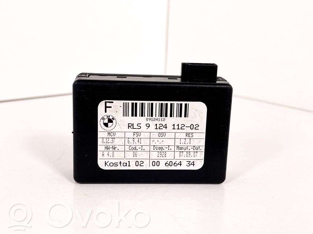 Rain sensor   9124112,61359124112,09124112,00606434,61356947722,61356953767,61356955550,61356980021,61359118818,61359224853,6947722,6953767,6955550,6980021,9118818,9224853