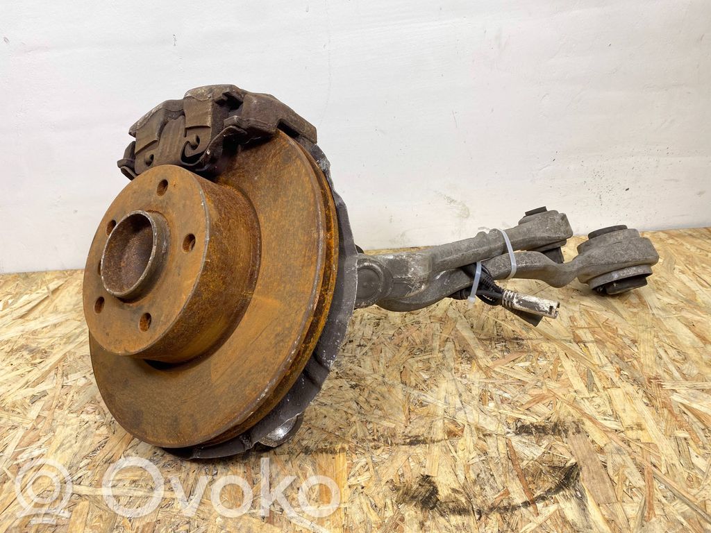 BMW 3 E92 E93 Front wheel hub 