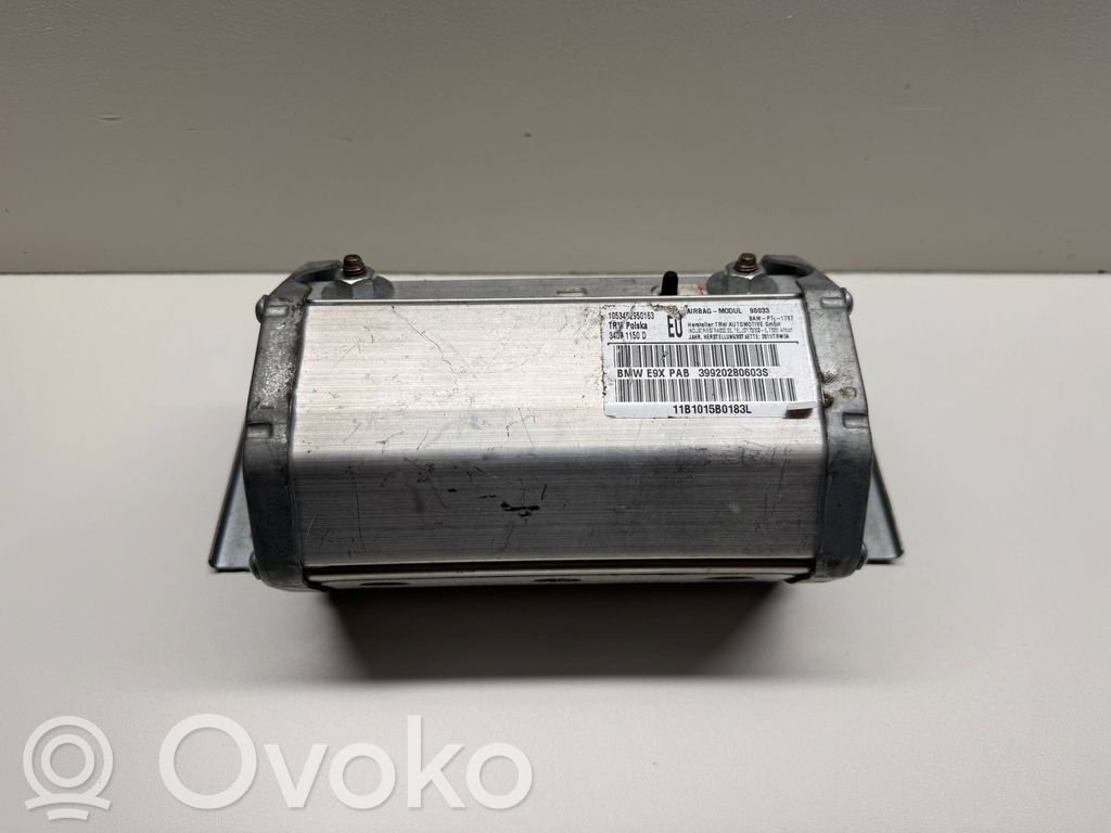 BMW 3 E92 E93 Keleivio oro pagalvė 