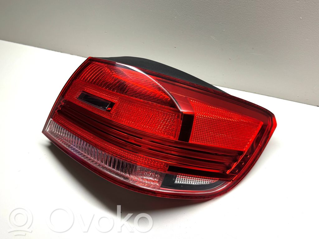 BMW 3 E92 E93 Galinis žibintas kėbule 