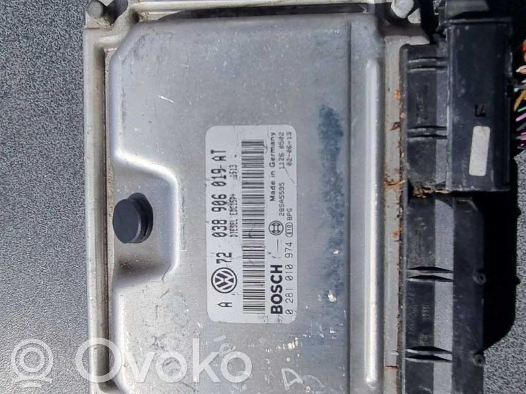 Engine control unit/module   038906019AT,28SA5595,0281010974