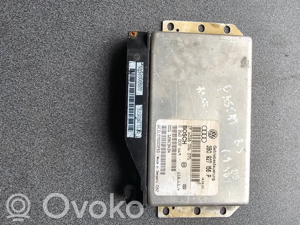 Volkswagen PASSAT B5 Engine control unit/module 