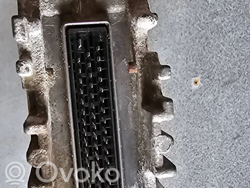 Volkswagen Caddy Engine control unit/module 