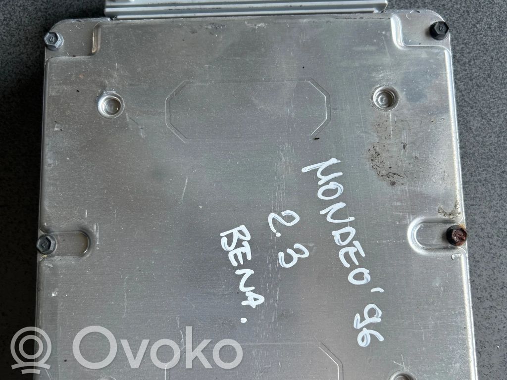 Ford Mondeo MK II Engine control unit/module 