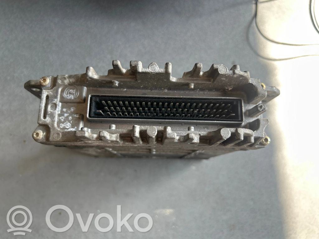 Engine control unit/module   P04686757,0281001333