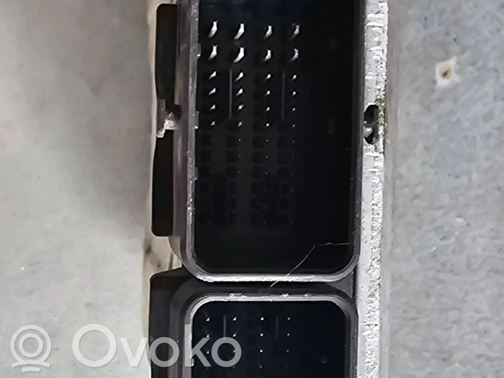 Renault Master II Engine control unit/module 