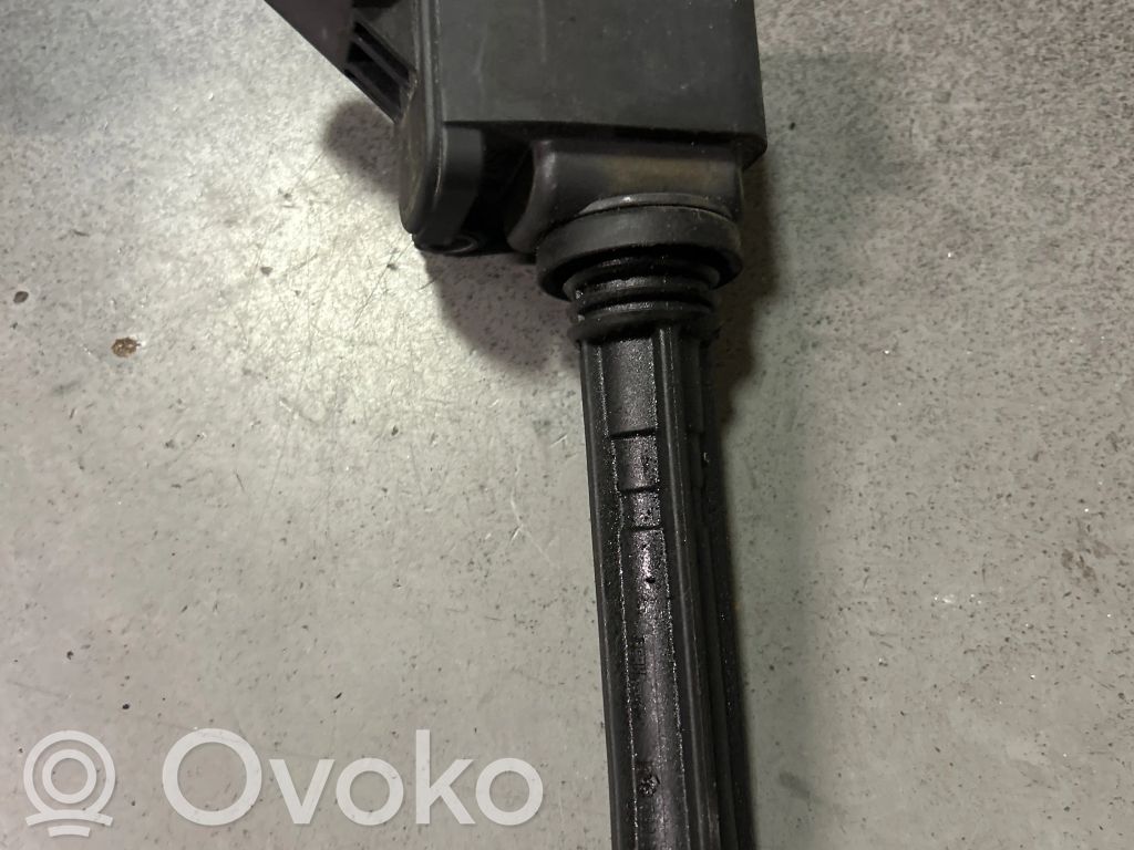 Skoda Superb B8 (3V) Cewka zapłonowa wysokiego napięcia 