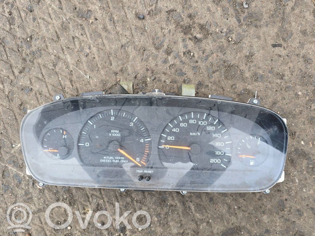 Chrysler Voyager Speedometer (instrument cluster) 