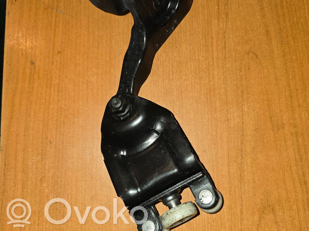 Ford Transit Custom Sliding door upper roller guide/hinge 