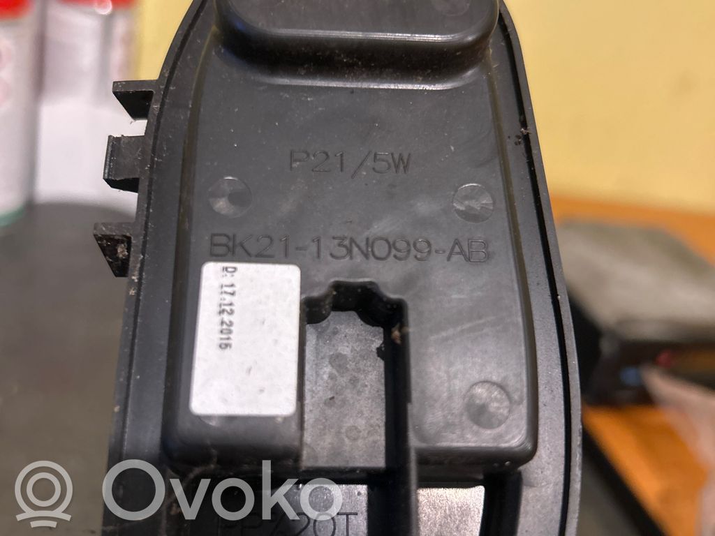 Ford Transit Custom Tail light part 
