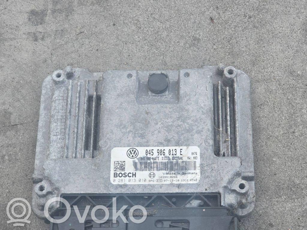 Volkswagen Polo IV 9N3 Calculateur moteur ECU 