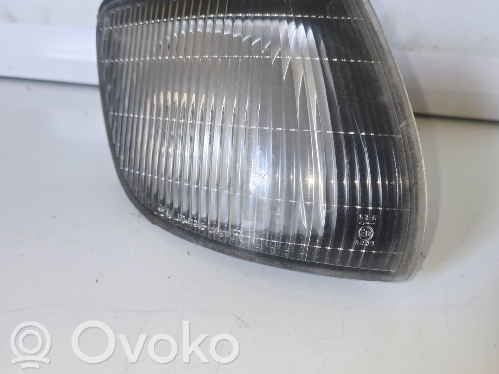 Mitsubishi L400, Space Gear Frontblinker 