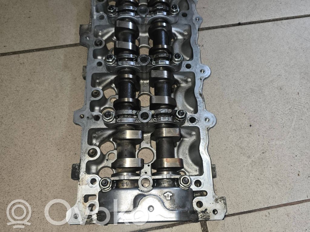 Opel Astra H Camshaft 