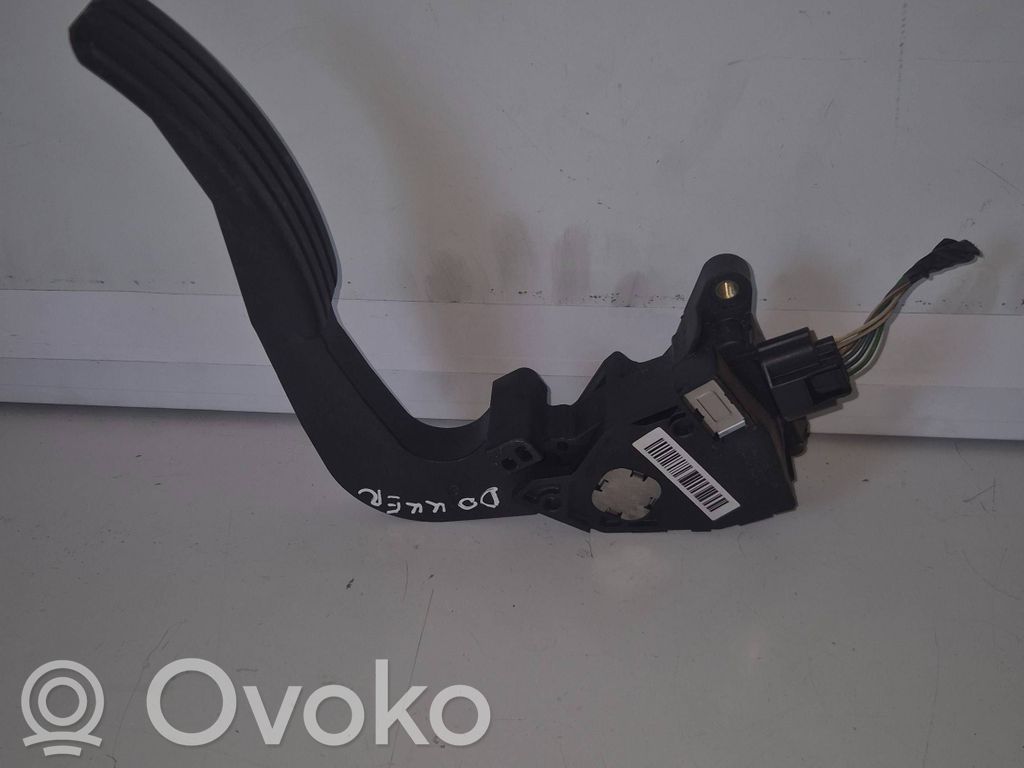 Dacia Dokker Accelerator throttle pedal 