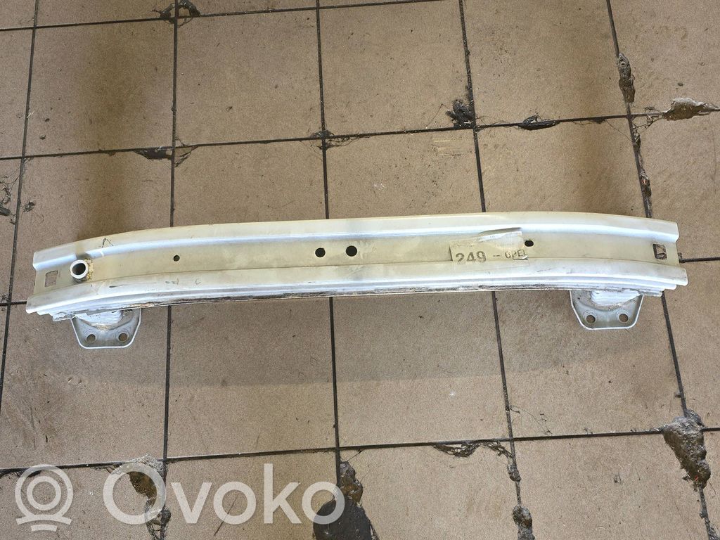 Opel Combo D Travesaño del parachoques delantero 