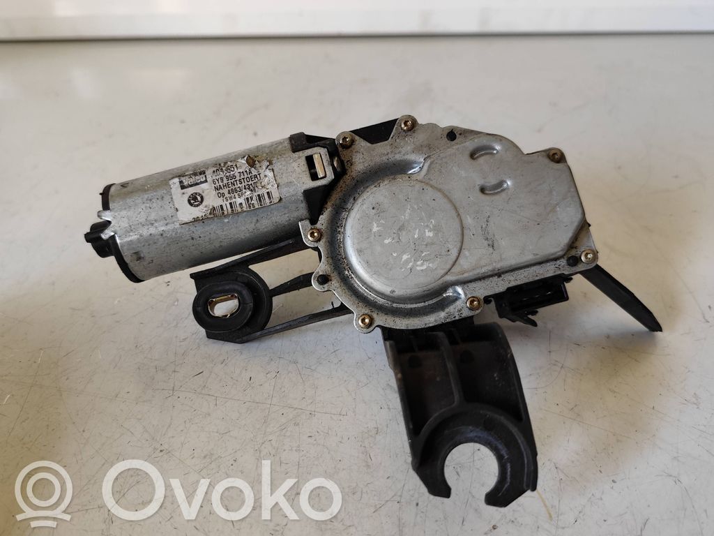 Skoda Fabia Mk1 (6Y) Wischermotor Heckscheibe 