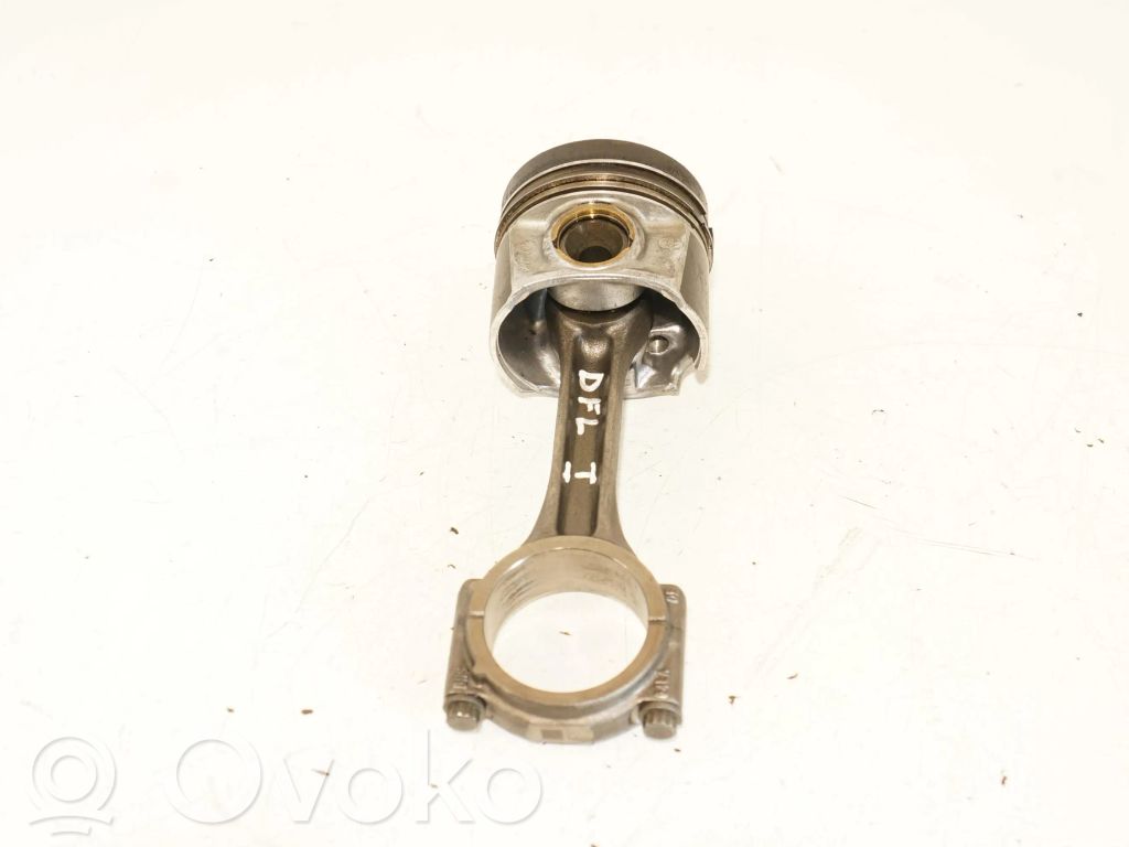 Volkswagen Sharan Piston with connecting rod 