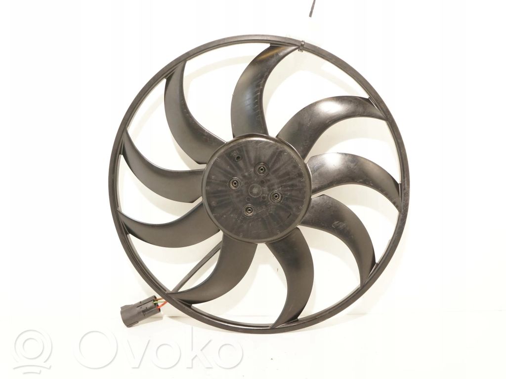 Ford Focus Electric radiator cooling fan 