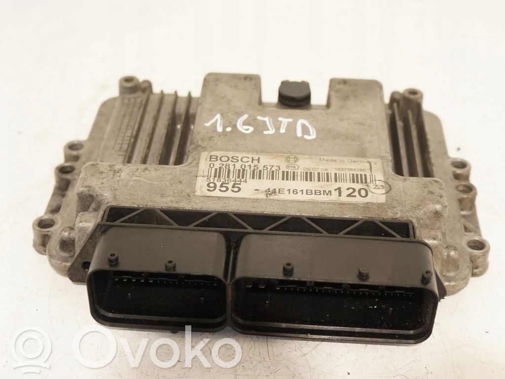 Fiat Punto Evo Engine control unit/module ECU 