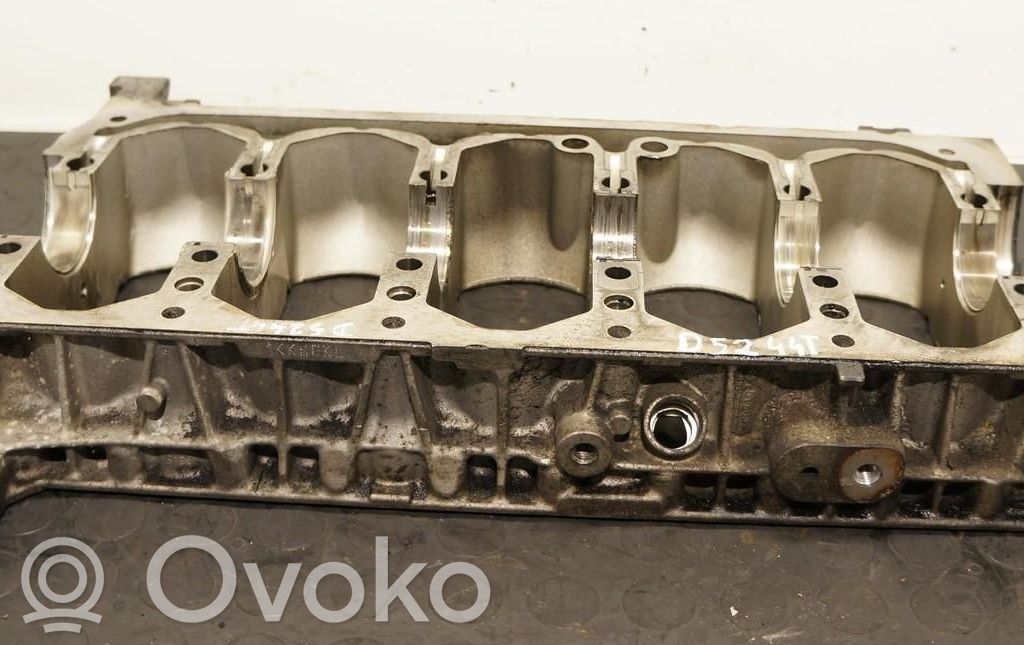 Volvo XC90 Crankshaft Holder 