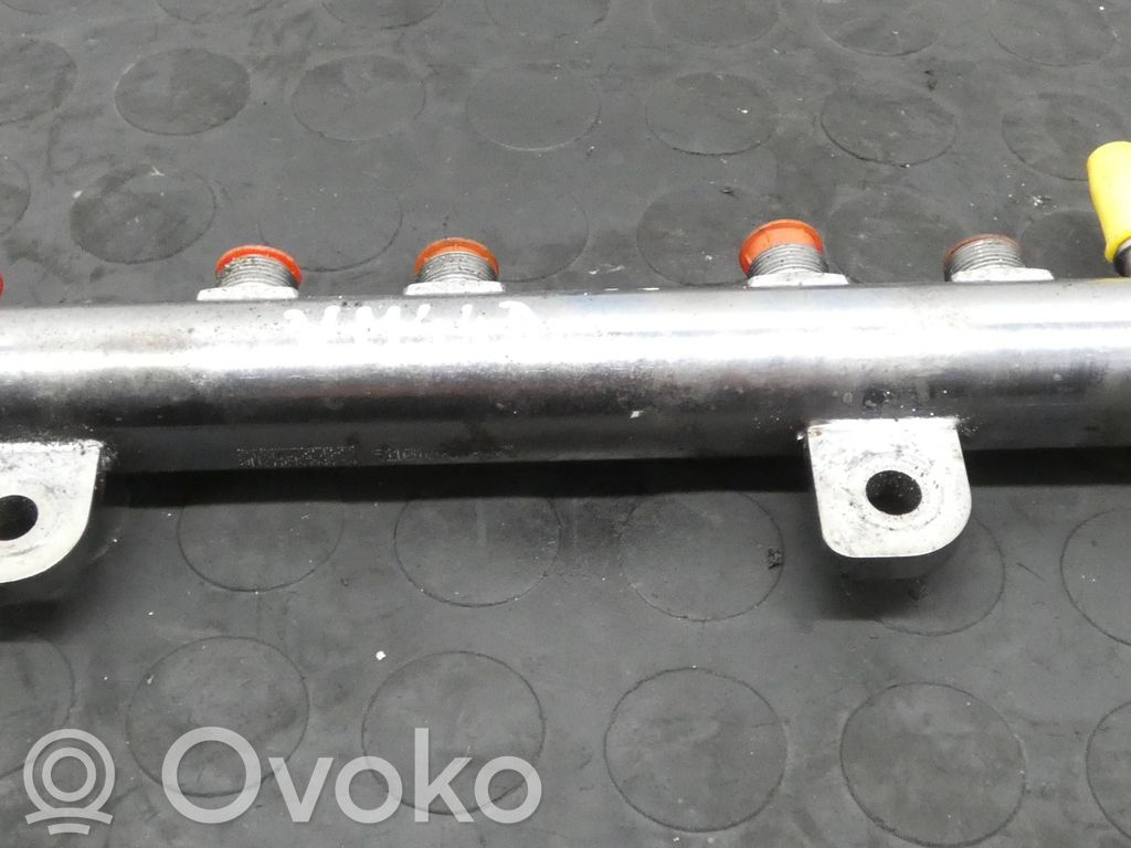 Jeep Grand Cherokee Tuyau de conduite principale de carburant 
