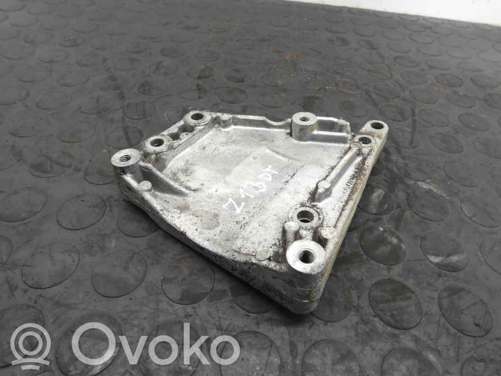 Opel Corsa C Engine mounting bracket 