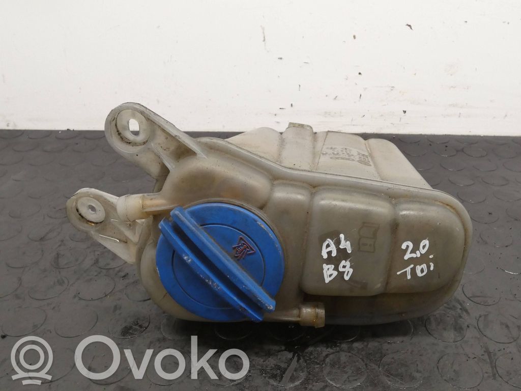Audi A4 S4 B8 8K Coolant expansion tank/reservoir 