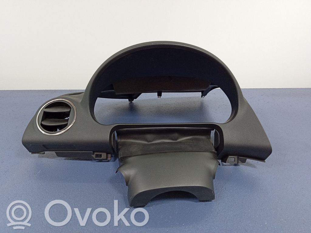 Mazda 6 Other sill/pillar trim element 