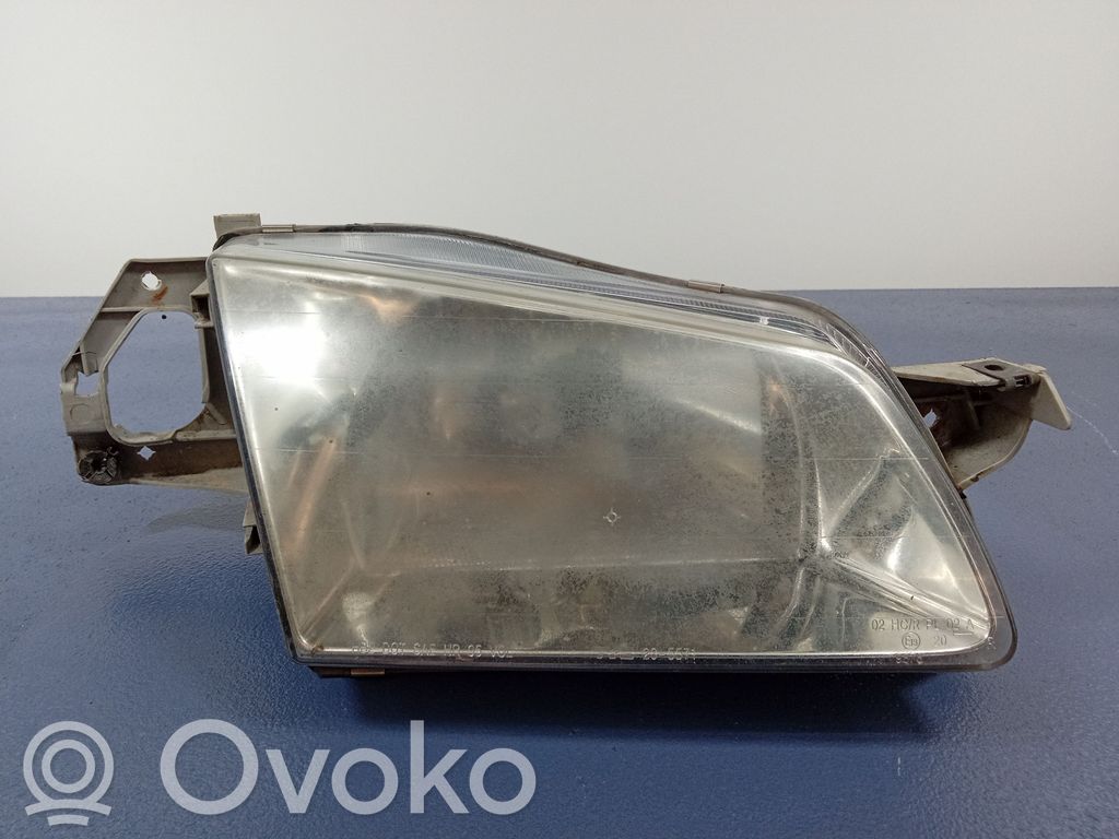 Mazda 323 Headlight/headlamp 