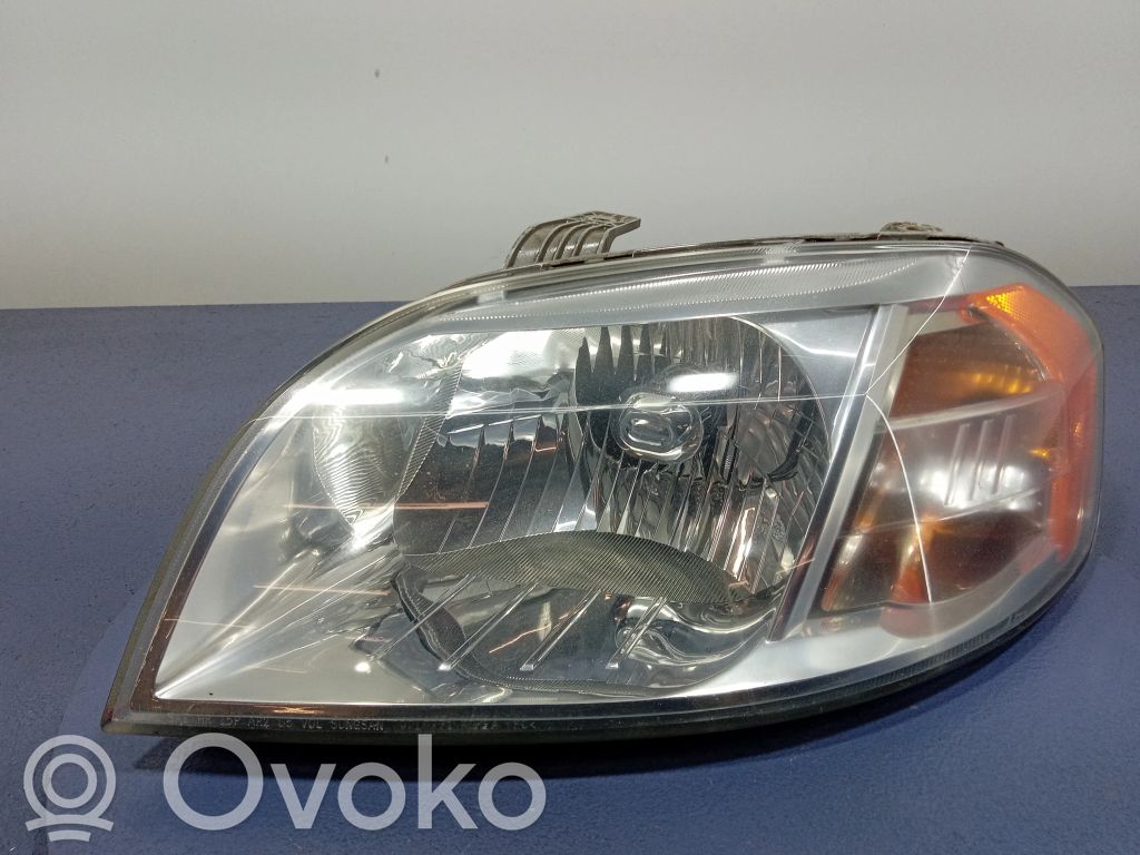 Chevrolet Aveo Priekinis žibintas 
