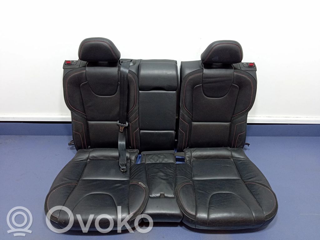 Volvo V40 Al doilea rând de scaune 