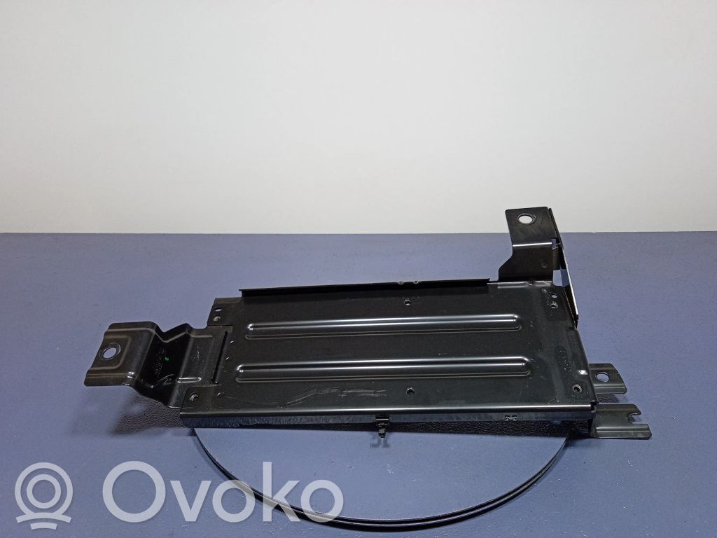 Akumuliatorius   4M0915524,4M0915524