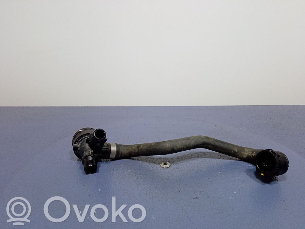 BMW iX Engine coolant pipe/hose 