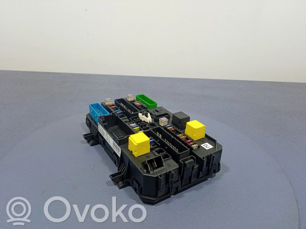 Opel Astra H Fuse box set 