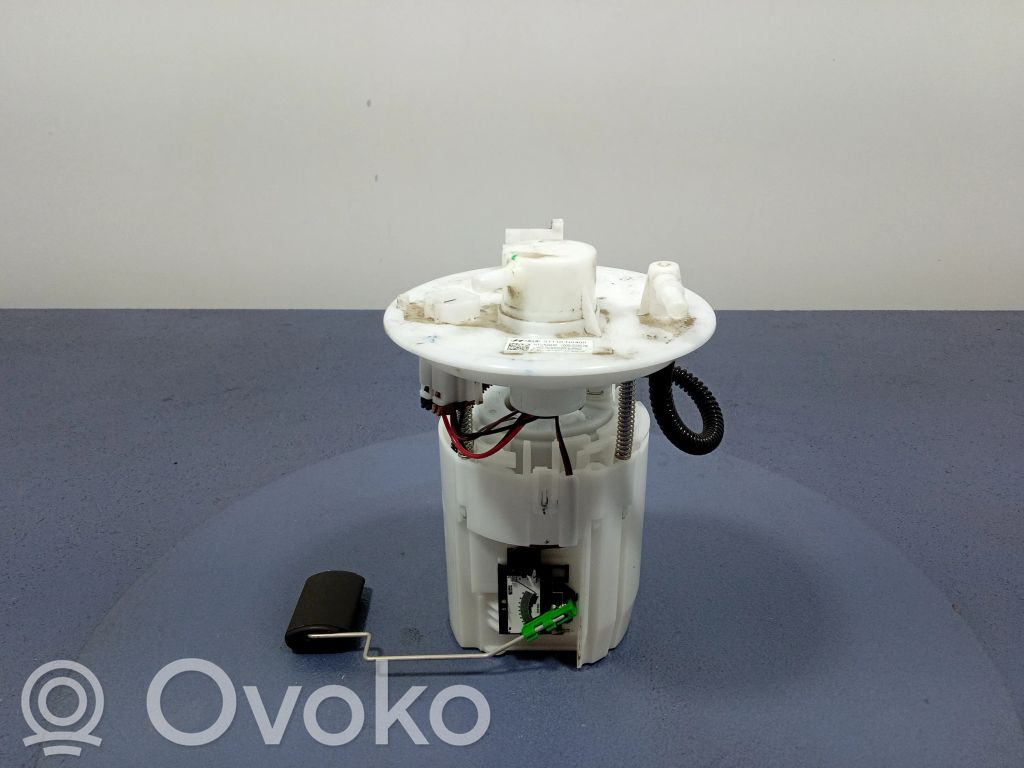 KIA Rio Bomba interna de combustible 