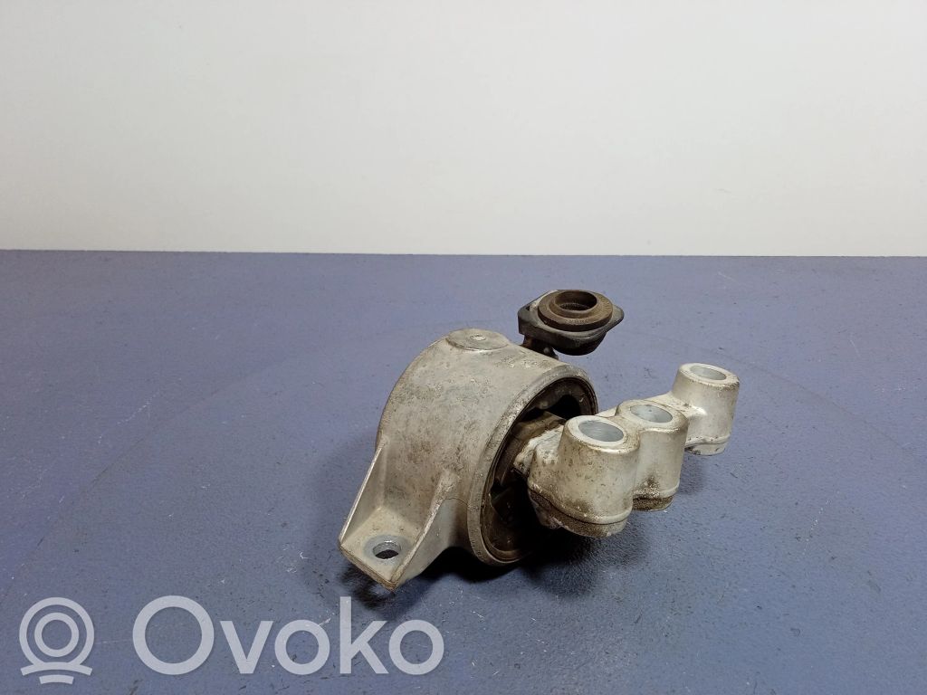 Fiat Doblo Poduszka silnika 
