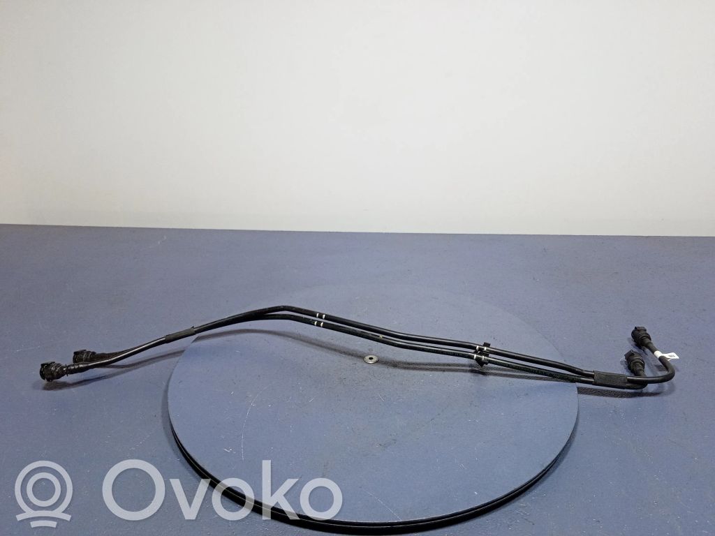 BMW i4 Conductă/furtun lichid de răcire motor 