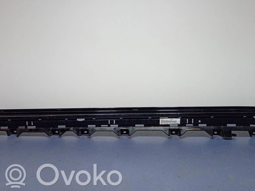 BMW i4 Listwa progowa przednia / nakładka 