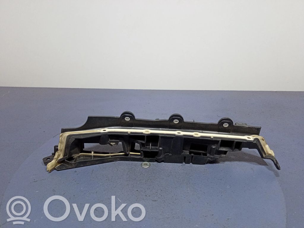 Alpine B3 B4 B5 B6 E90 E91 E92 E93 Rivestimento del tergicristallo 
